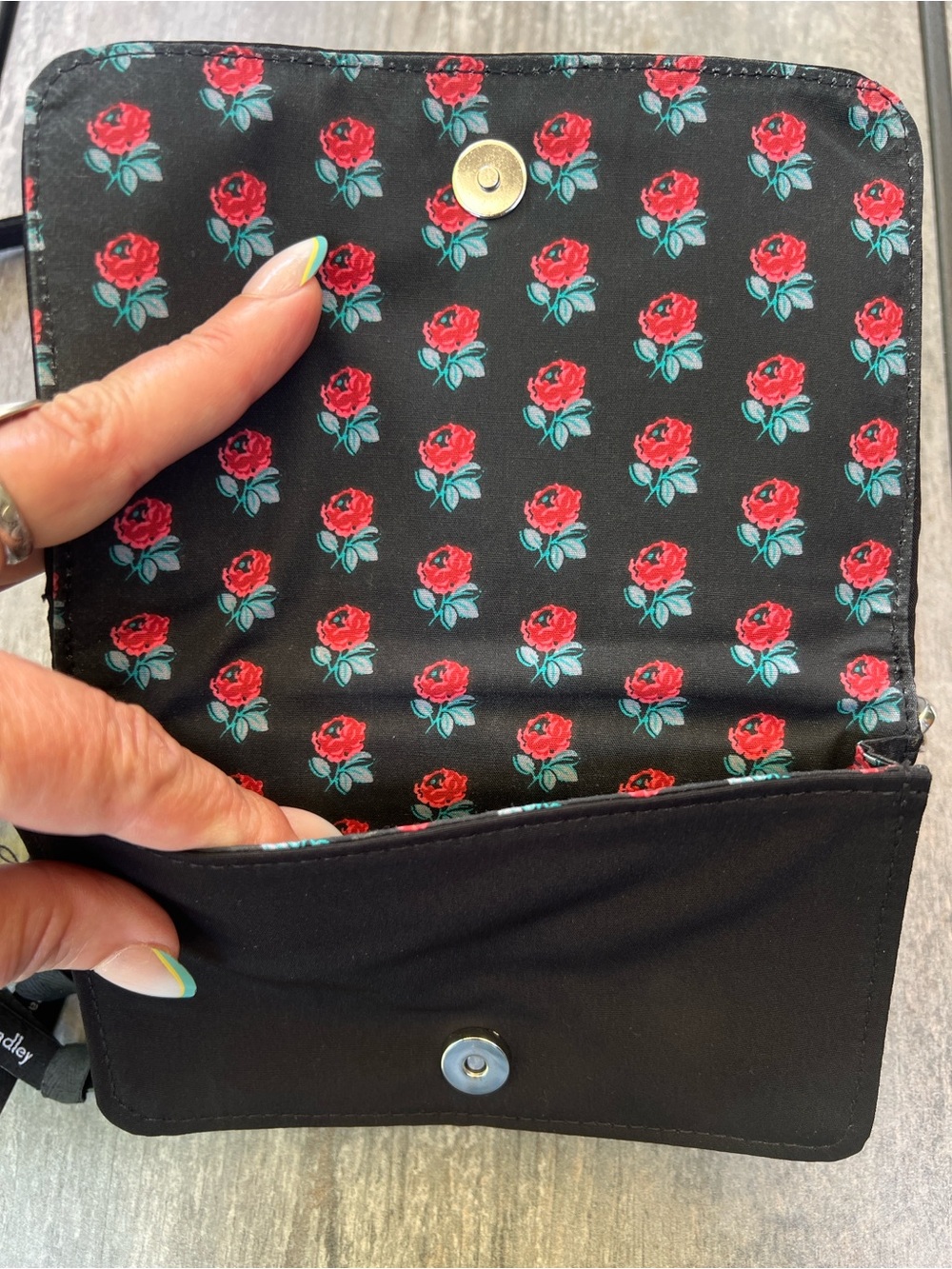 Vera Bradley Black Quilted Crossbody Wallet - Picture 4 of 7